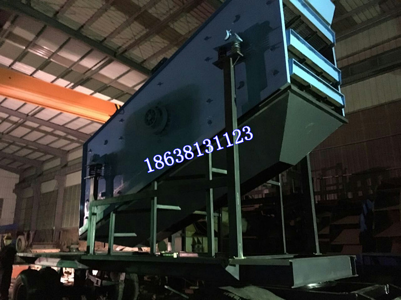 移動(dòng)式砂石篩分機